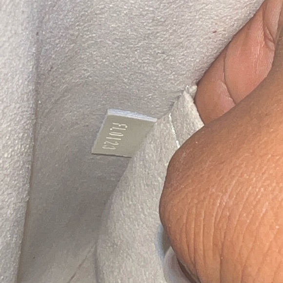 Louis Vuitton Alma PM Epi Leather Blaco (White) - Picture 7 of 14